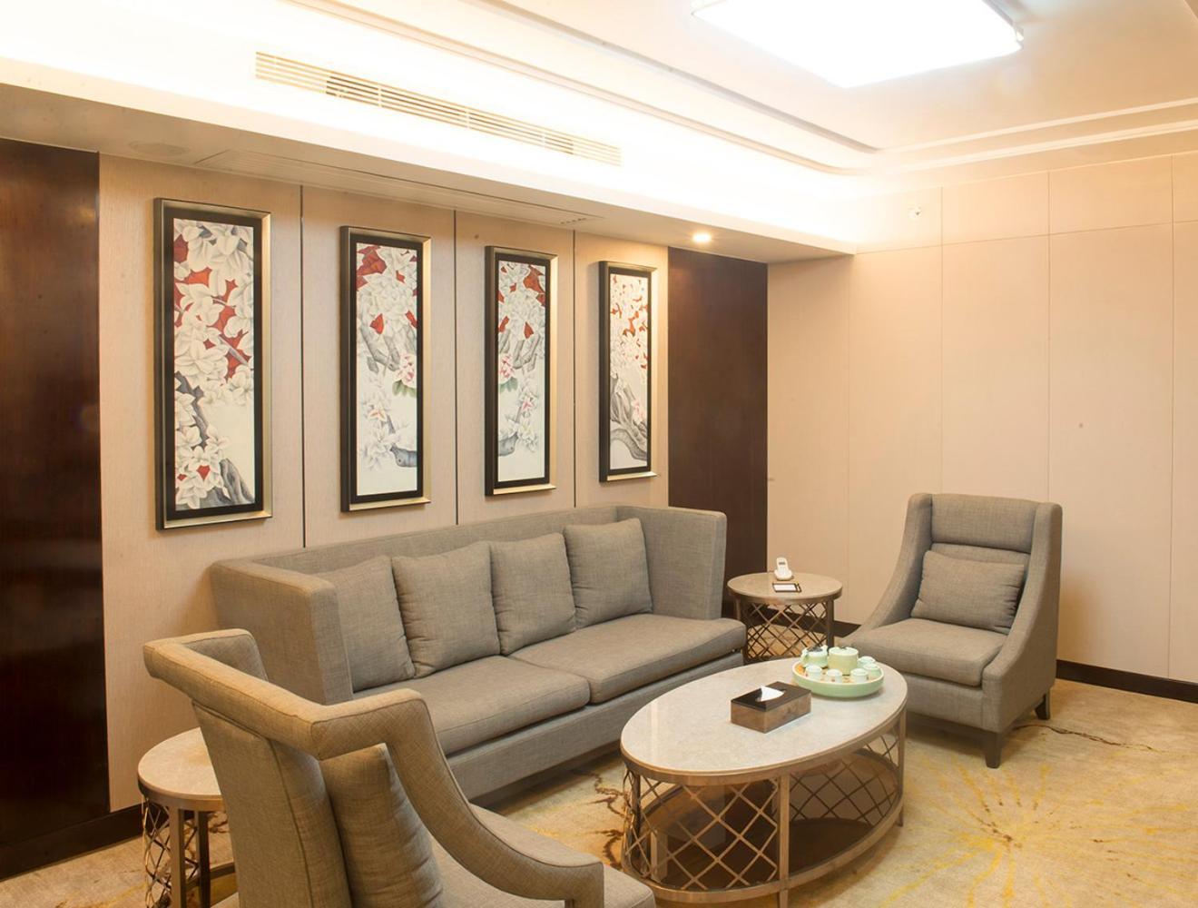 Shenzhen Silver Lake Conference Center Hotel Bagian luar foto